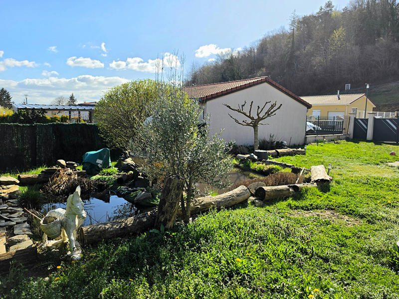 Maison - 95 m² - 5 pièces