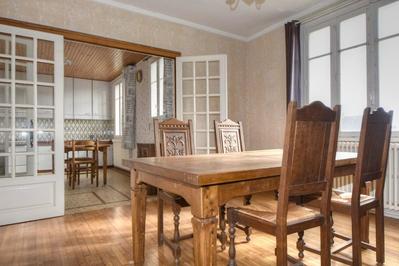 Maison - 142 m² - 8 pièces