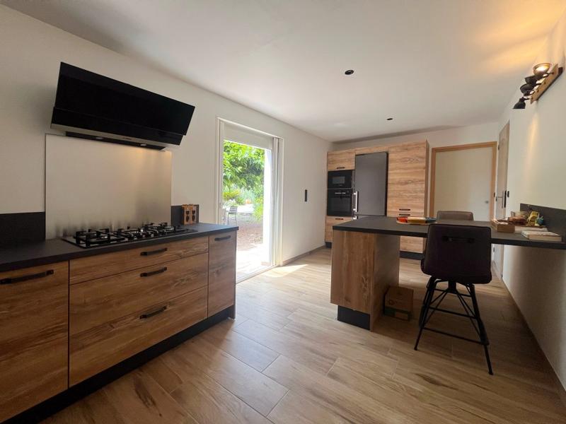 Villa - 207 m² - 8 pièces