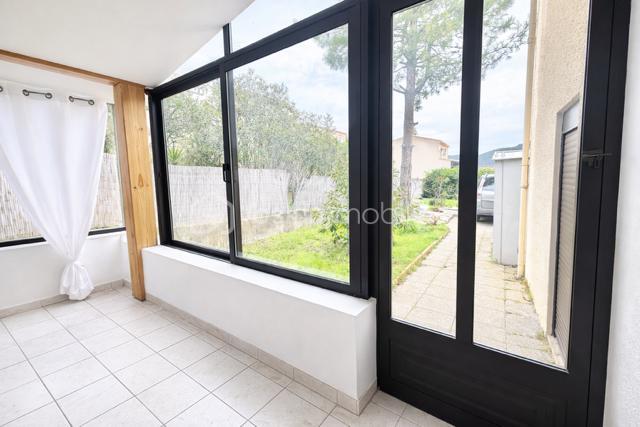 Maison traditionnelle - 91 m² - 6 pièces