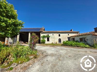 Maison ancienne - 273 m² - 9 pièces