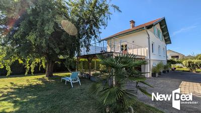 Maison - 140 m² - 5 pièces