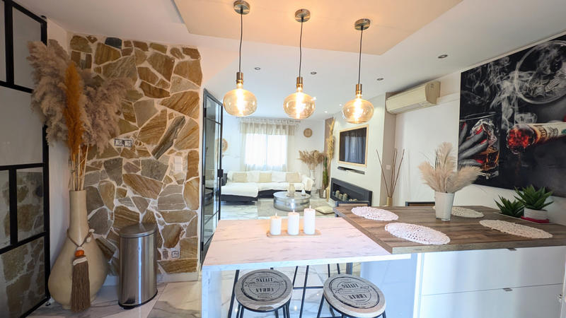 Maison - 64 m² - 3 pièces