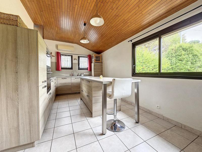 Maison - 160 m² - 5 pièces