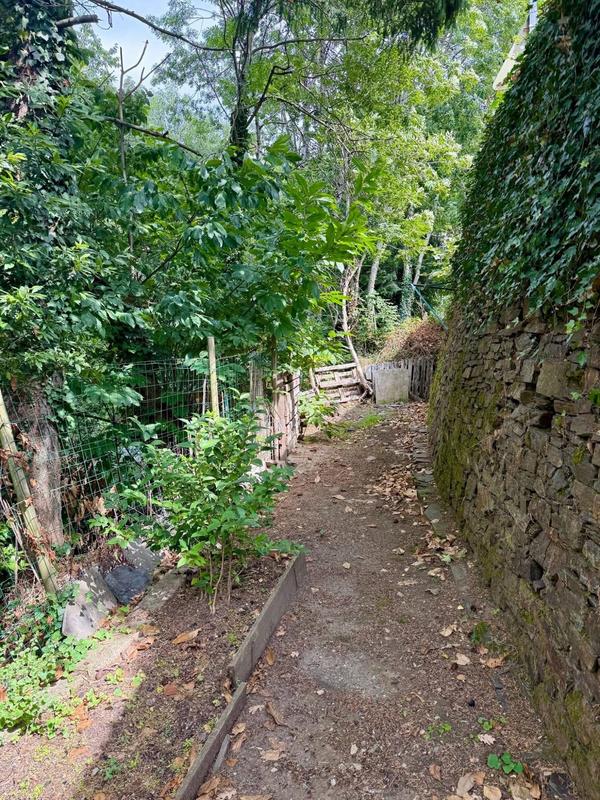 Maison - 304 m² - 11 pièces