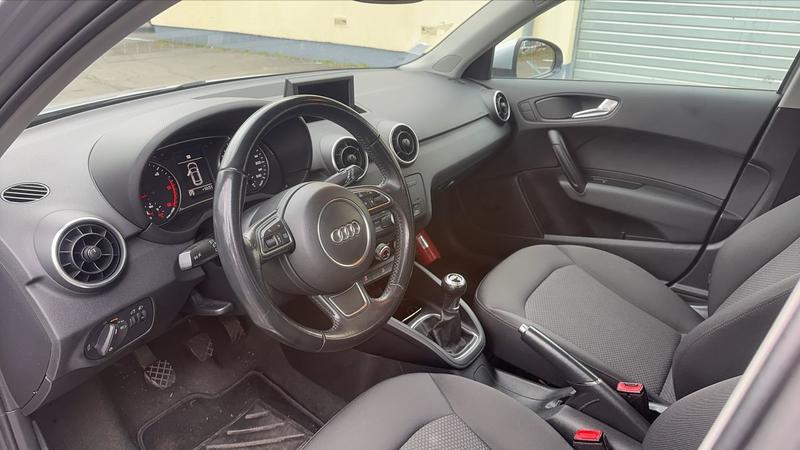 Audi A1 1.6 Tdi 105 Attraction