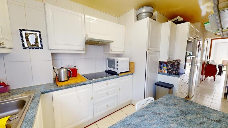 Appartement - 86 m² - 4 pièces