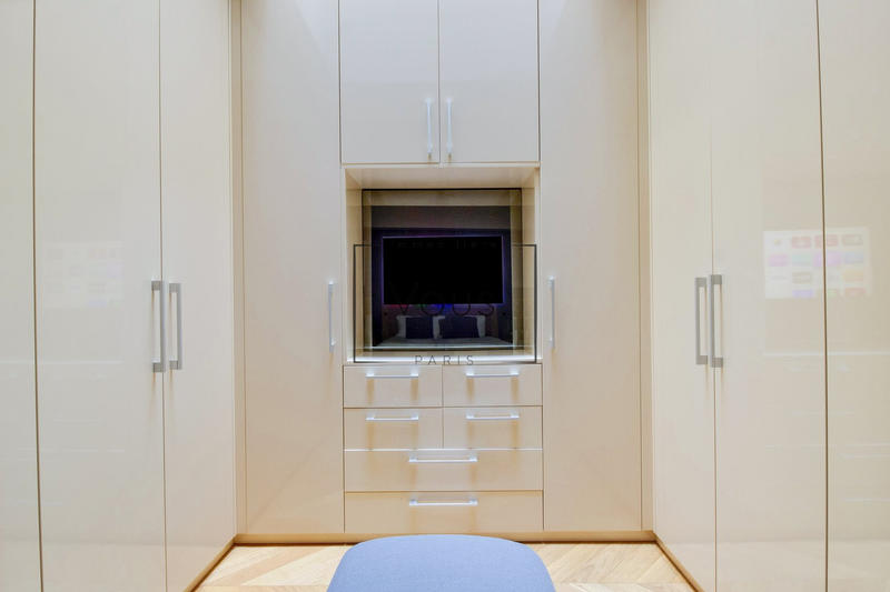 Loft - 116 m² - 4 pièces