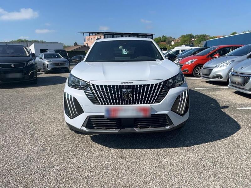 Peugeot 2008 II 100 ch Allure