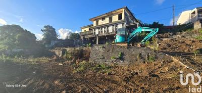 Maison - 1 327 m² - 20 pièces