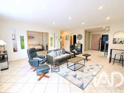 Appartement - 103 m² - 4 pièces