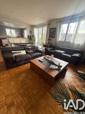 Maison - 146 m² - 7 pièces