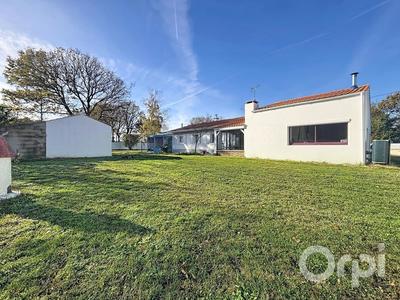 Maison - 100 m² - 4 pièces