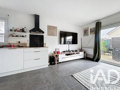 Maison - 81 m² - 3 pièces