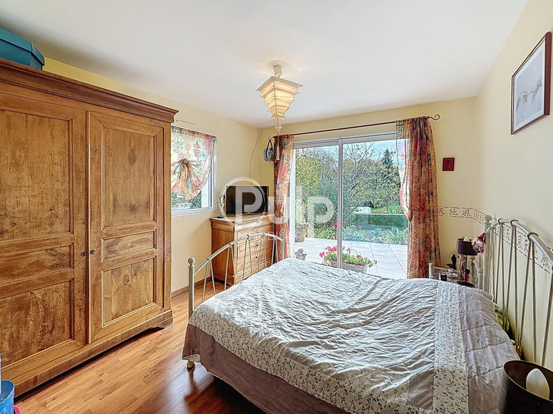 Maison d'architecte - 174 m² - 8 pièces