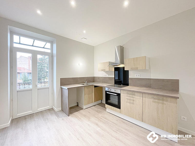 Appartement - 90 m² - 4 pièces