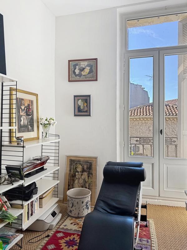 Propriété - 270 m² - 9 pièces