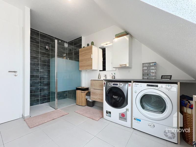 Appartement - 77 m² - 4 pièces