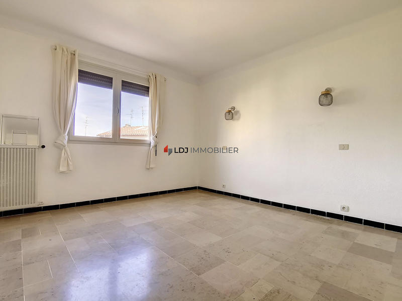 Appartement - 109 m² - 5 pièces
