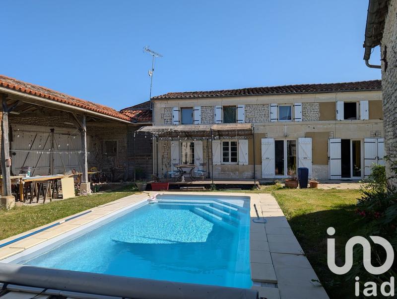 Maison - 168 m² - 5 pièces