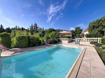 Villa - 103 m² - 5 pièces