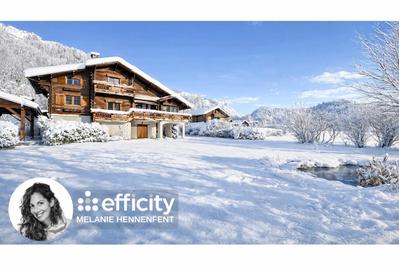 Maison - 225 m² - 7 pièces