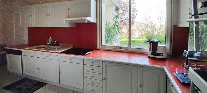 Maison - 250 m² - 7 pièces