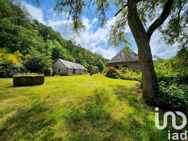 Maison - 409 m² - 17 pièces