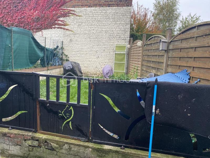 Maison - 83 m² - 4 pièces