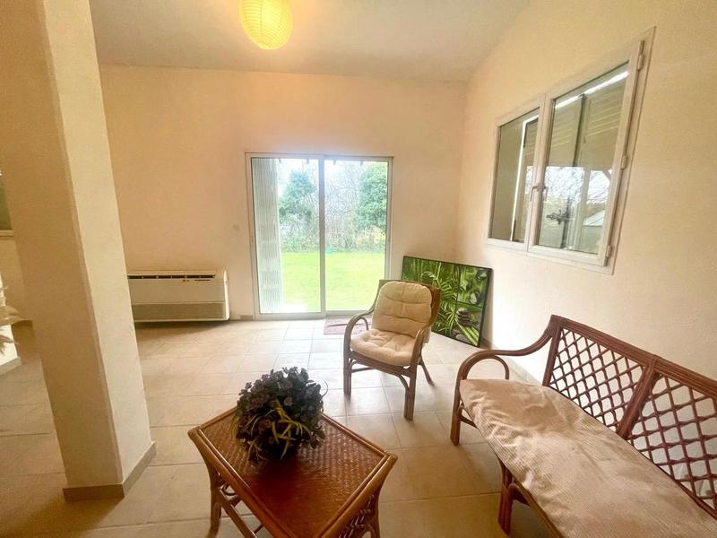 Villa - 174 m² - 6 pièces