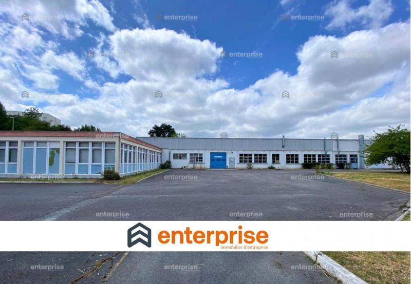 Local d'activité / Entrepôt - 1 773 m²