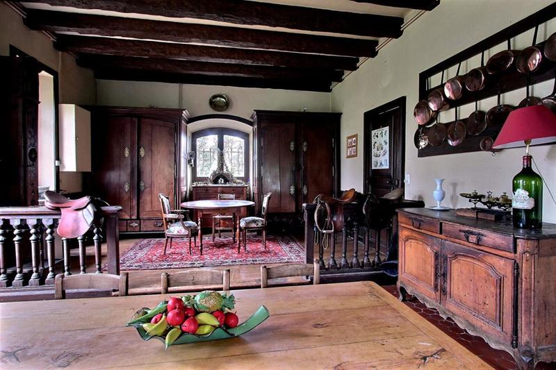 Manoir - 337 m² - 15 pièces