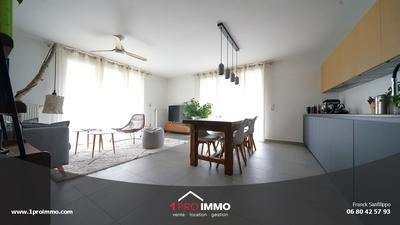 Appartement - 82 m² - 4 pièces