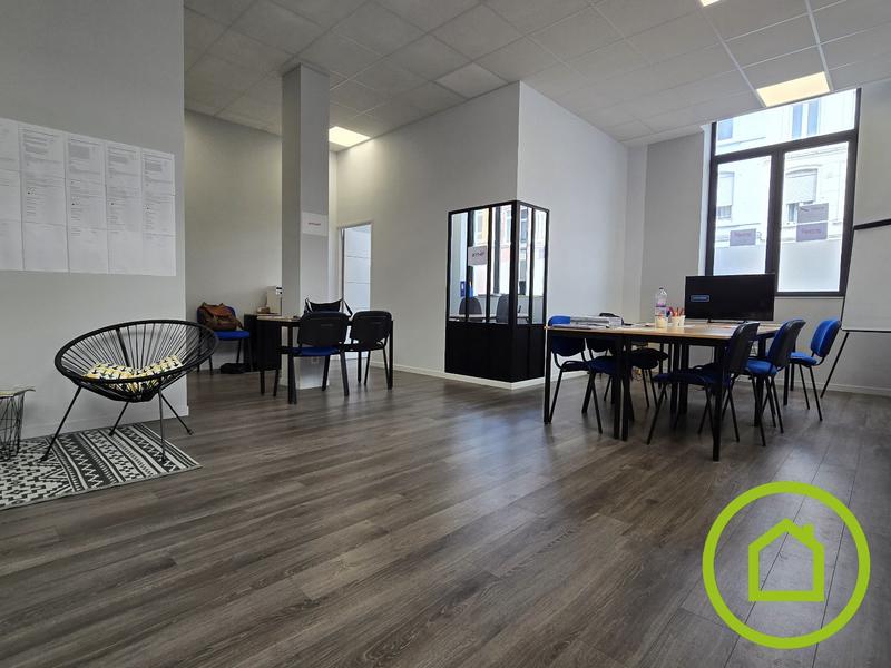 Bureau - 62 m² - 2 pièces