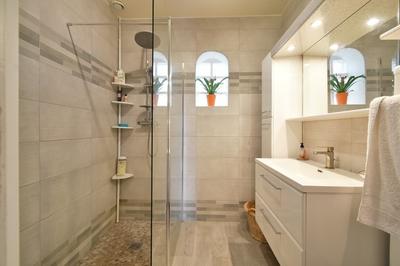 Maison - 211 m² - 6 pièces