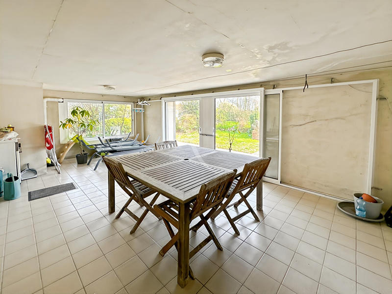 Maison - 165 m² - 6 pièces