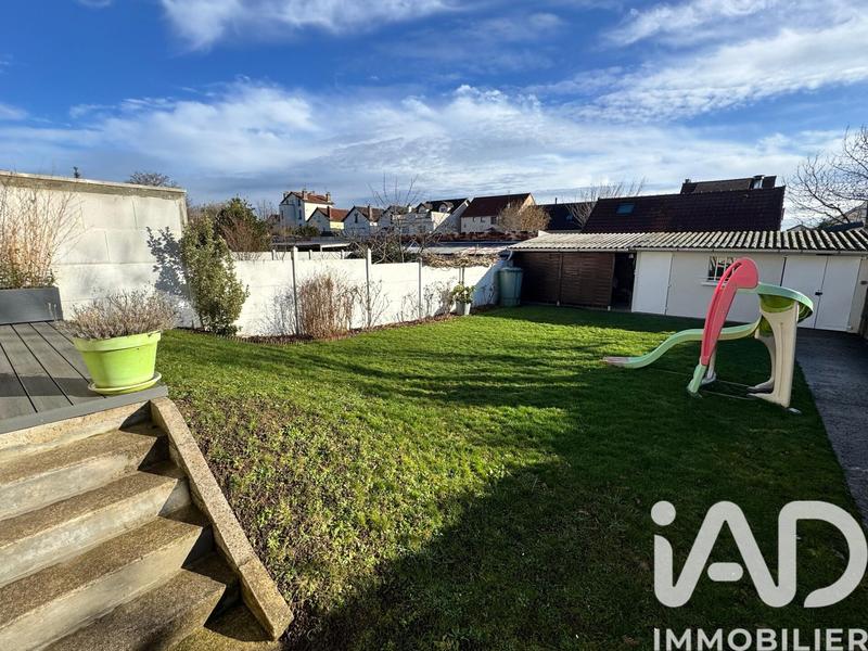 Maison - 110 m² - 7 pièces