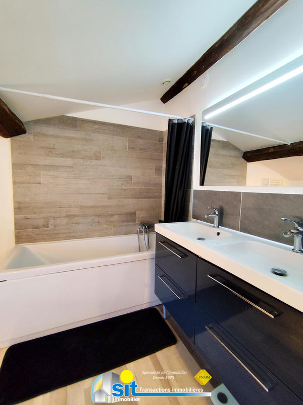 Appartement - 86 m² - 4 pièces