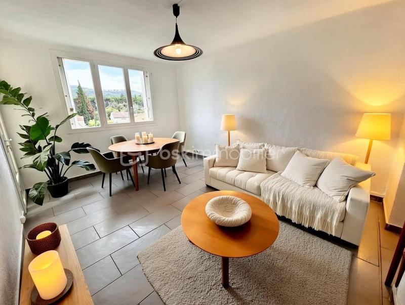 Appartement - 52 m² - 3 pièces