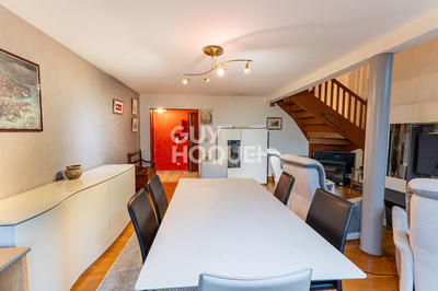 Appartement - 121 m² - 5 pièces