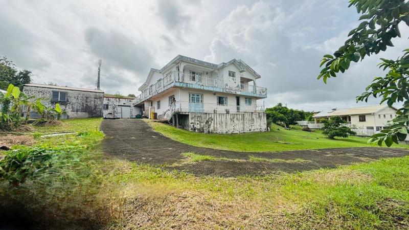 Villa - 440 m² - 8 pièces