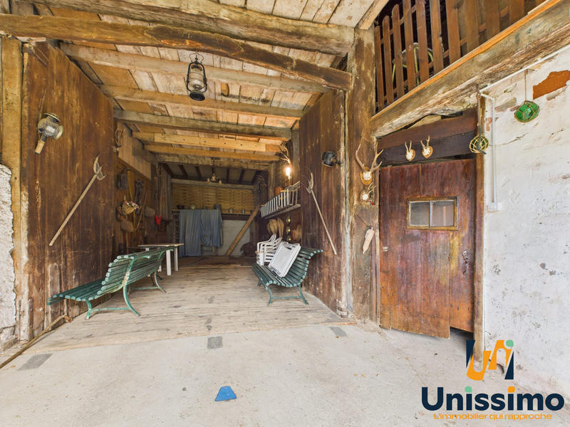 Maison - 194 m² - 7 pièces