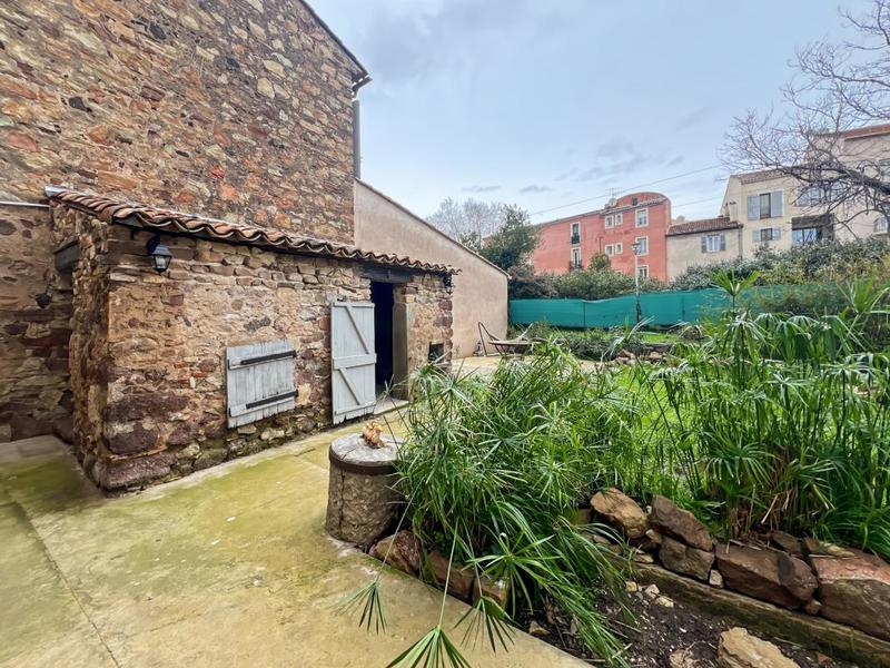 Maison - 162 m² - 7 pièces