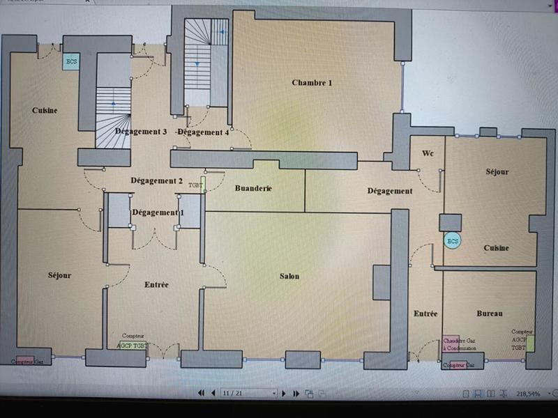 Maison - 324 m² - 8 pièces