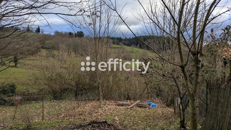 Maison - 92 m² - 6 pièces