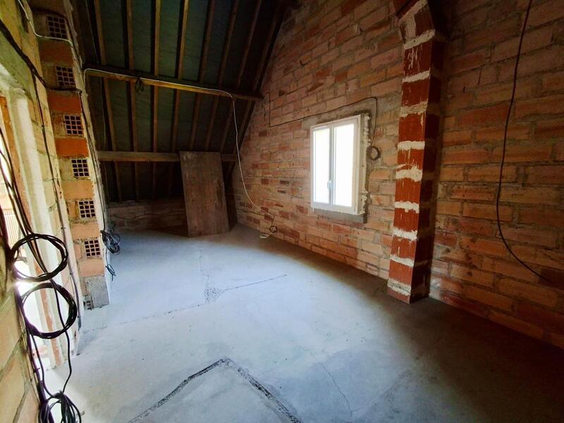 Maison - 110 m² - 3 pièces