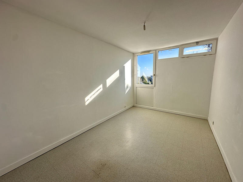 Appartement - 79 m² - 4 pièces