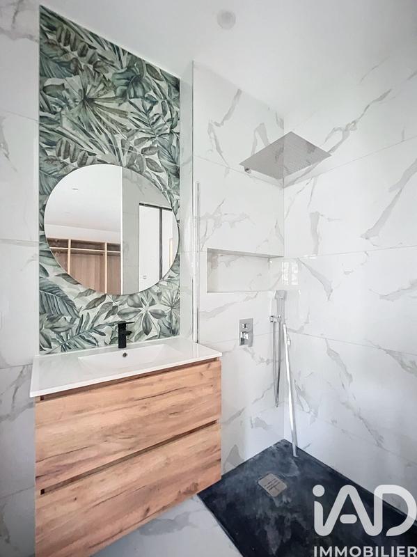 Maison - 100 m² - 4 pièces