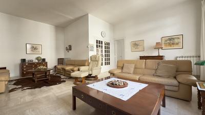 Appartement - 114 m² - 4 pièces