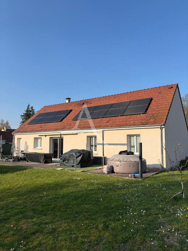 Maison - 105 m² - 4 pièces